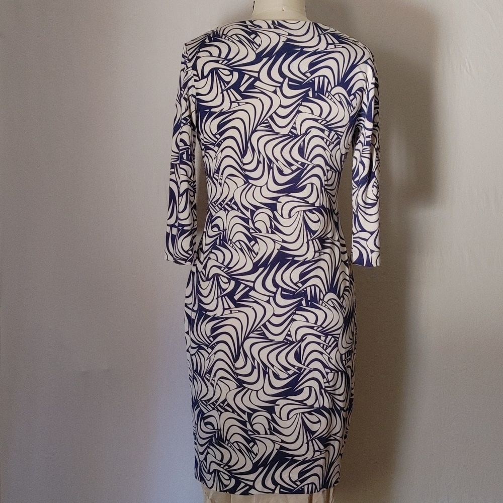 Vintage DVF Saihana Silk Dress Blue & Off-White Size 6/8 - Picture 14 of 16